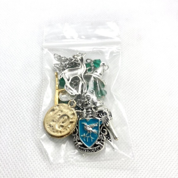 HARRY Potter Ravenclaw Charm Bracelet - Picture 8 of 8